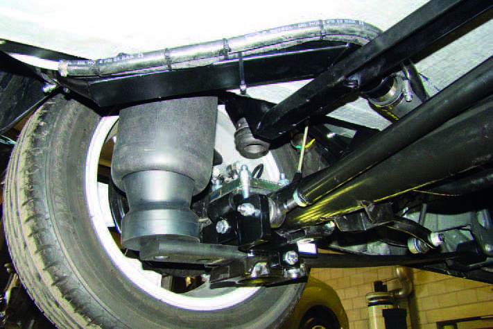 Pneumatic lowering system