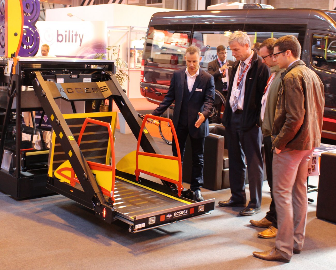 PLS, a Mobility Networks company, showcases world-class Access™ lift innovations at Coach & Bus Live
