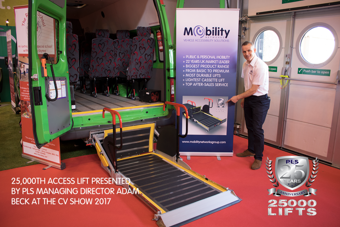 THE 25,000TH SILVER EDITION PLS ACCESS LIFT PRESENTED AT THE CV SHOW 2017